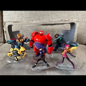 Big hero 6 figurine playset